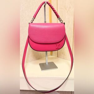 Louis Vuitton Hot Pink Luna Epi Leather Crossbody